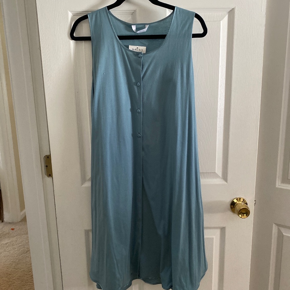 Hanro nightgown NWT size M